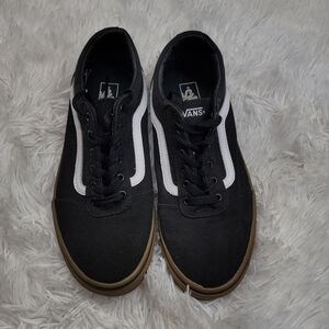 Vans Ward Low Top Sneakers Youth Size 7 Black Casual Athletic Shoes